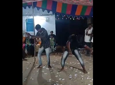 நடனமாடிக்கொண்டிருந்த இளைஞர் மாரடைப்பால் மரணம்: ஆந்திரத்தில் அதிர்ச்சி! 