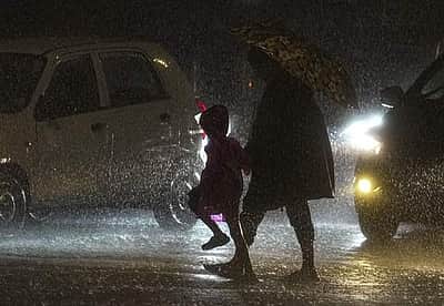 சென்னை, சுற்றுவட்டாரப் பகுதிகளில் கனமழை!