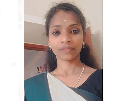 பாபநாசத்தில் செல்போன் வெடித்து பெண் பலி