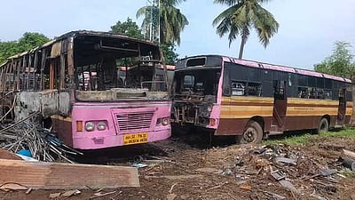 வேளச்சேரியில் அரசுப் பேருந்துகள் நேருக்கு நேர் மோதல்! 8 பேர் காயம்