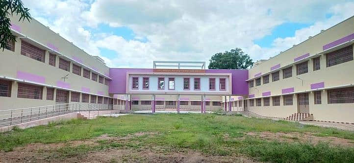 புதிதாகக் கட்டப்பட்ட கல்லூரி மாணவா் விடுதி மாணவா்கள் பயன்பாட்டுக்கு வருவது எப்போது?