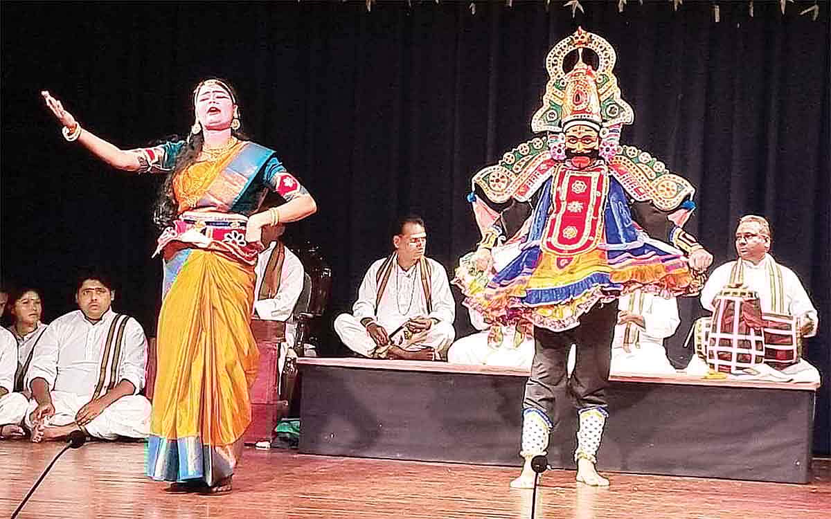 பாரம்பரியத்தைக் காக்கும் தெருக்கூத்து