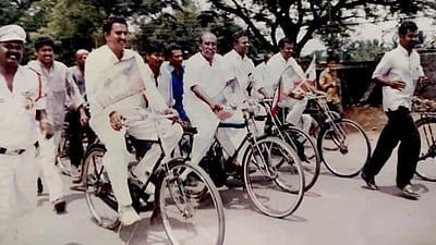 விமரிசனங்களுக்கு முற்றுப்புள்ளி வைத்த முன்னாள் அமைச்சர்!