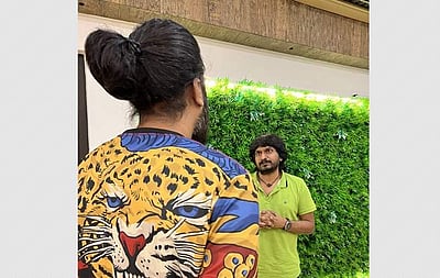 சிம்பு 48: புதிய தோற்றத்தில் சிம்பு! 