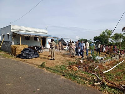 மேட்டூர்: மூதாட்டியைக் கொன்று நகை, பணம் கொள்ளை