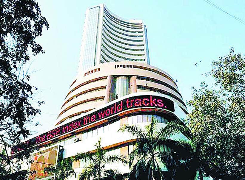 இரண்டாவது நாளாக கரடி ஆதிக்கம்: 536 புள்ளிகளை இழந்தது சென்செக்ஸ்