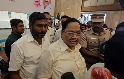 போக்குவரத்து தொழிலாளர்களின் போராட்டம் பிசுபிசுத்தது: அமைச்சர் துரைமுருகன் பேட்டி