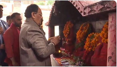 காமாக்யா தேவி கோயிலில் நட்டா வழிபாடு!