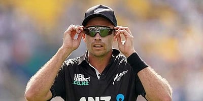 சர்வதேச டி20 போட்டிகளில் அதிக விக்கெட்டுகள் வீழ்த்திய டாப் 10 வீரர்கள்!