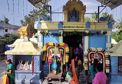 உக்கம்பெரும்பாக்கம் நட்சத்திர விருட்ச விநாயகர் கோயிலில் 108 கோ பூஜை