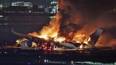 ஜப்பான் விமான விபத்து: 5 பேர் பலி