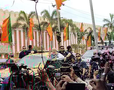 ஸ்ரீரங்கத்திலிருந்து ராமேஸ்வரம் புறப்பட்டார் பிரதமர் மோடி