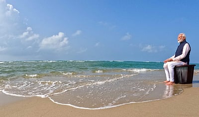 அரிச்சல் முனை கடற்கரையில் பிரதமர் மோடி - புகைப்படங்கள்