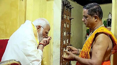 தனுஷ்கோடி கோதண்டராமர் கோயிலில் பிரதமர் சிறப்பு வழிபாடு