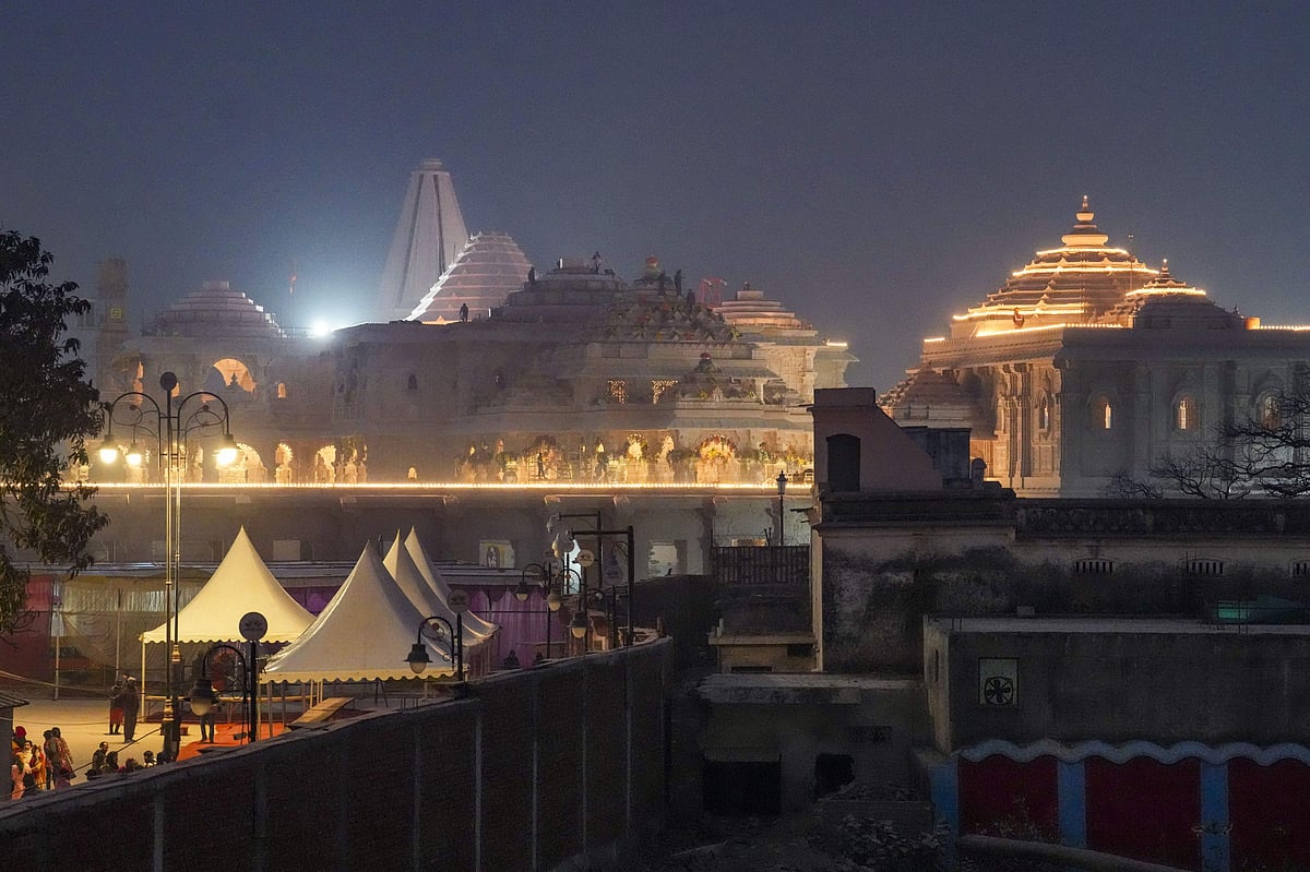 அயோத்தி சிலை பிரதிஷ்டை நேரலை செய்யலாம்: உயர் நீதிமன்றம் 