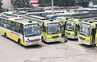 ஆம்னி பேருந்துகளில் கூடுதல் கட்டணம் வசூலிப்பா?: புகாா் எண்கள் அறிவிப்பு