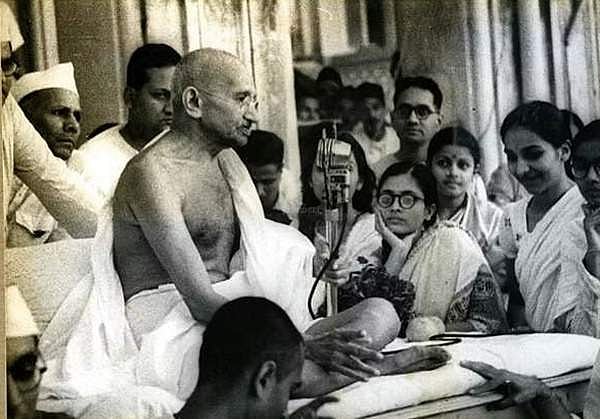 இந்திய விடுதலைப் போரில் குடும்பப் பெண்கள்