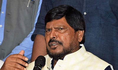 ராகுல் காந்தியின் நடைப்பயணம் காங்கிரஸுக்கு பலனளிக்காது: ராம்தாஸ் அதவாலே