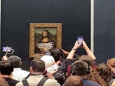 பிரான்ஸ் : விவசாயிகள் போராட்டத்தில் உலகப்புகழ் பெற்ற மோன லிசா ஓவியத்தை சேதப்படுத்த முயற்சி