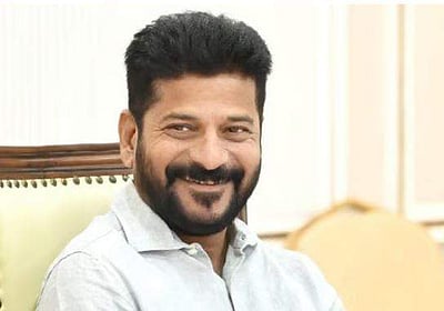 மகாத்மா காந்திக்கு அஞ்சலி செலுத்திய தெலங்கானா முதல்வர்