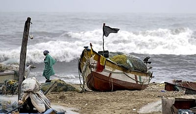 மீனவா் பிரச்னைக்குத் தீா்வு தேவை