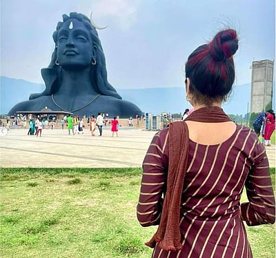 ஓய்வு நேரங்களில் ஆன்மிக பயணம் செல்லும் சீரியல் நடிகை!