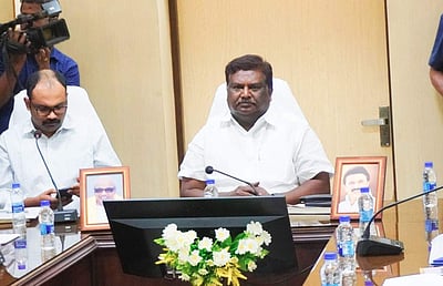 போக்குவரத்து தொழிற்சங்கங்களுடனான பேச்சுவார்த்தை நாளை ஒத்திவைப்பு