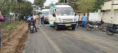 ராணிப்பேட்டை: இரு சக்கர வாகனங்கள் மோதி விபத்து; 3 பேர் பலி