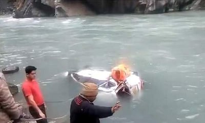 சட்லஜ் நதி அருகே கிடைத்த மூளை திசுக்கள்: சைதை துரைசாமி குடும்பத்தாரிடம் ரத்தப் பரிசோதனை!