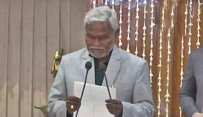 ஜார்க்கண்ட் முதல்வராக சம்பயி சோரன் பதவியேற்பு!