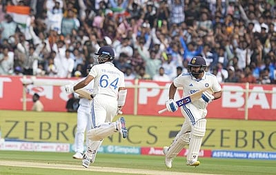 2வது டெஸ்ட்: அதிரடியாக துவங்கிய இந்திய அணி 99/2க்கு தடுமாற்றம்!