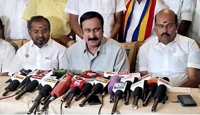 டாக்டர், ஆக்டர் என்றில்லை யாராக இருந்தாலும் கட்சி தொடங்கலாம், ஆனால்: அன்புமணி