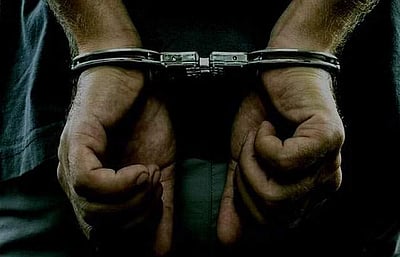 குஜராத்தில் ஆட்சேபனைக்குரிய கருத்துகளை பேசி விடியோ வெளியீடு - இஸ்லாமிய மத போதகரை கைது செய்ய நடவடிக்கை