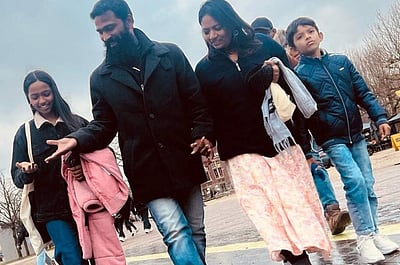 குடும்பத்தினருடன் வெற்றிமாறன்!