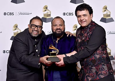 இந்தியாவின் சக்தி இசைக்குழுவுக்கு கிராமி விருது