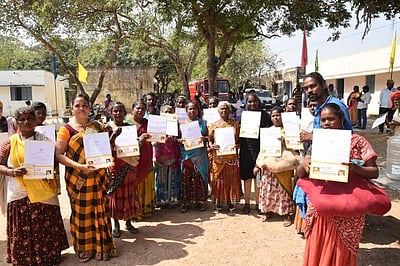 30 ஆண்டுகளாக கிடைக்காத பட்டா: 5,257 பயனாளிகளுக்கு ரூ.75.37 கோடி மதிப்பீட்டில் பட்டாக்கள் !