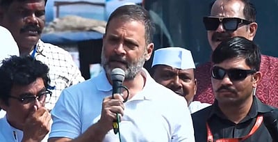 பிரதமர் மோடி பிறப்பால் ஓபிசி அல்ல; மக்களை ஏமாற்றுகிறார்: ராகுல்