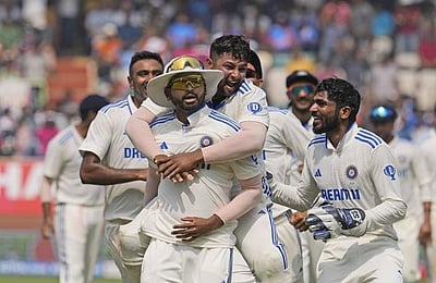 இந்தியா - இங்கிலாந்து டெஸ்ட் தொடர்:  இந்திய அணியிலிருந்து இவரும் விலகுகிறாரா?