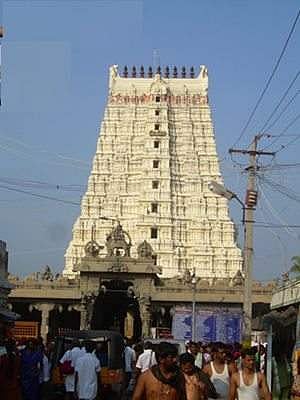 தெய்வ தரிசனம்... பித்ருதோஷம் போக்கும் ராமேஸ்வரம் ராமநாதசுவாமி!