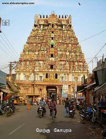 மேற்கு கோபுரம்