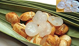 கோடை வெப்பத்தால் நுங்கு விலை உயா்வு