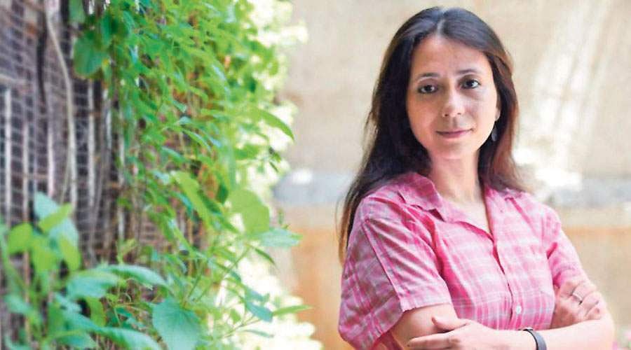 பெல்லி நடனத்தை  ஆய்வு செய்த  பாலிவுட் நடிகை  ரிச்சா சட்டா!