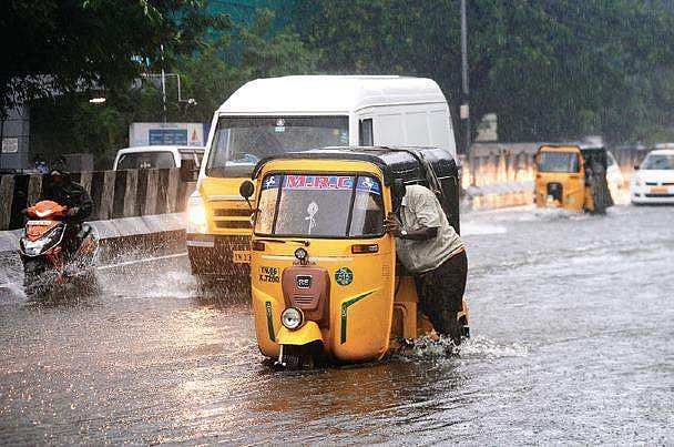 கீழ்ப்பாக்கம் அருகே