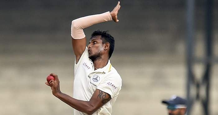 தமிழக வேகப்பந்து வீச்சாளர் நடராஜன்