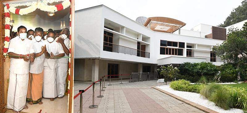 ரிப்பன் வெட்டி வேதா இல்லத்தினுள் நுழையும் முதல்வர் உள்ளிட்டோர்..