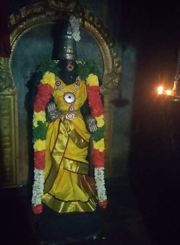 ஹேமவர்னேசுவரி அம்மன்.