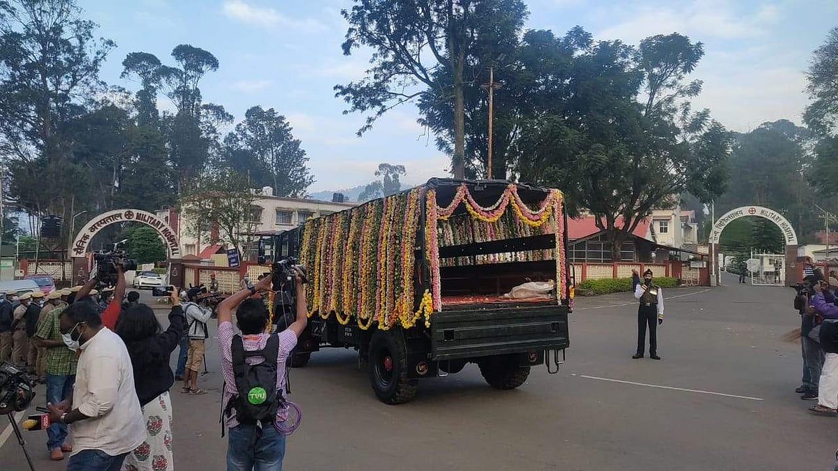 தயார் நிலையில் ராணுவ வாகனம்
