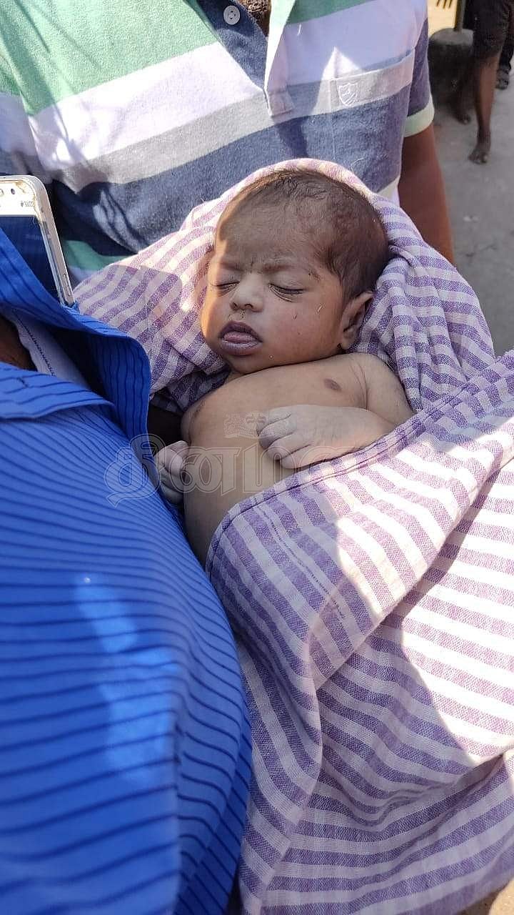 இறந்த குழந்தை.