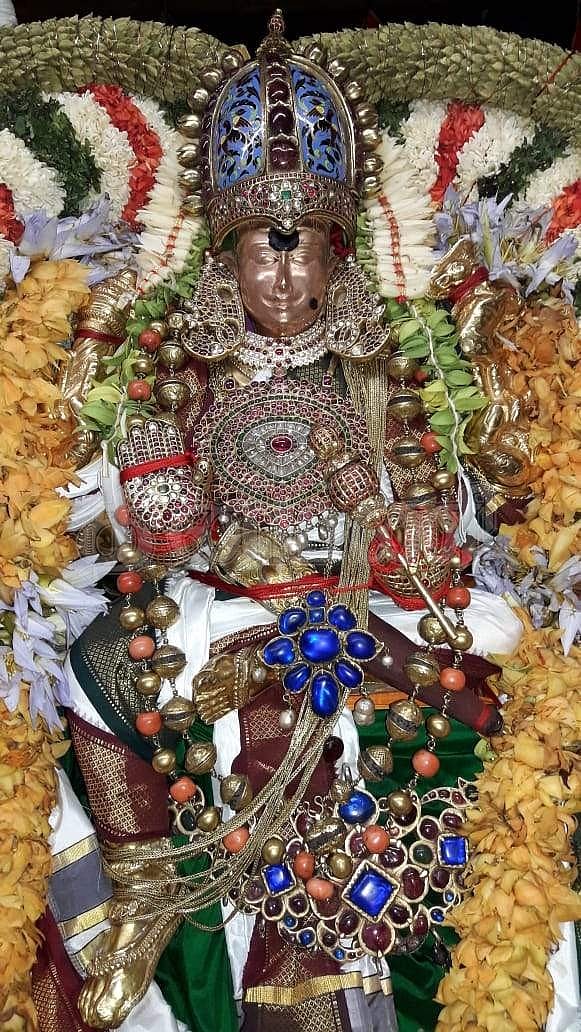 சுந்தரேசுவரா்