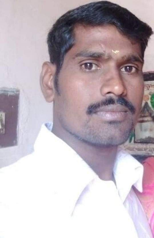 ராணிப்பேட்டை அருகே மின்சாரம் தாக்கி உயிரிழிந்த 108 ஆம்புலன்ஸ் தற்காலிக ஓட்டுநர் ஜெகதீஷ்.